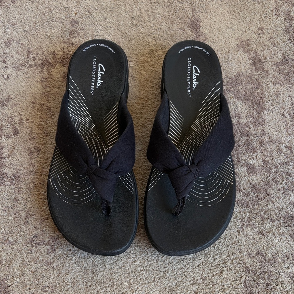 Clarks Women's Black Knotted Sandals